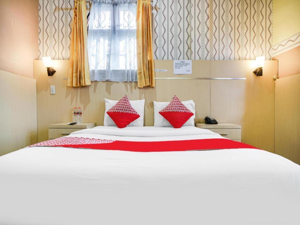 Oyo 1140 Hotel Tresya Tanjung Balai Tanjungbalai Ngoại thất bức ảnh